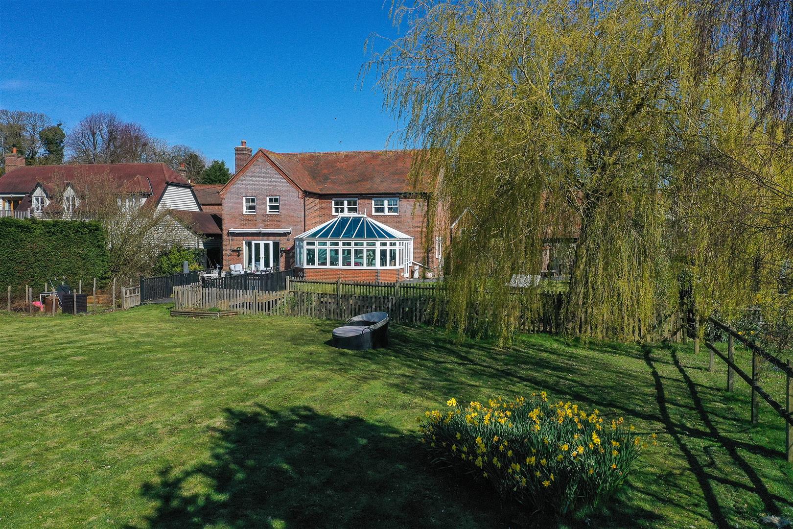 ** SIGNATURE HOME ** Abbess Roding, Ongar Keith Ashton